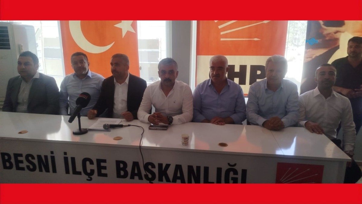 Adıyaman CHP'de tarihi kopuş: Üç belediye, dört ilçe örgütü ve yüzlerce partili YENİ Parti saflarında - Videolu Haber