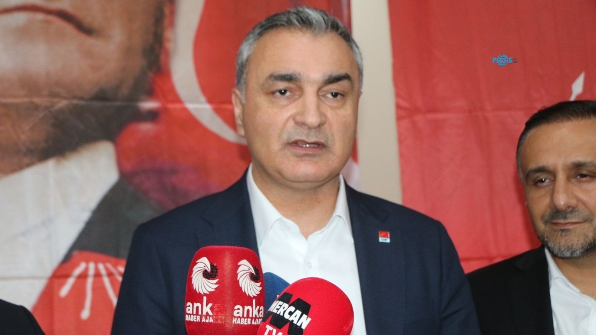 CHP’li Müslim Sarı Adıyaman’da: ‘Maliyetler arttı, ürün para etmiyor’   - Videolu Haber